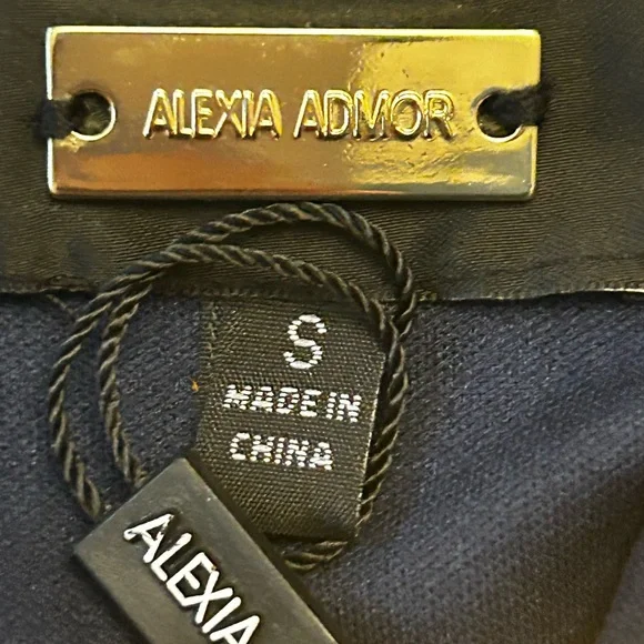 NWT ALEXIA ADMOR ‘Olivia’ Off-The-Shoulder Dress - Picture 10 of 16